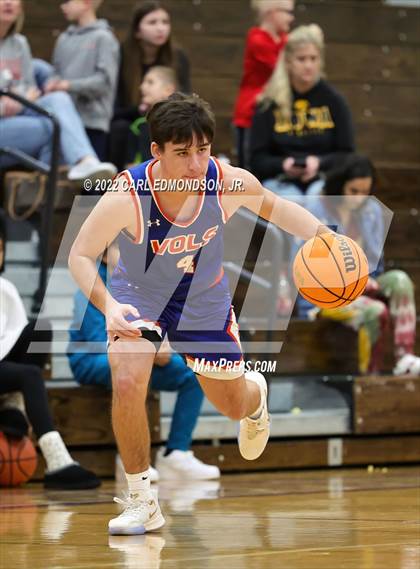 Thumbnail 1 in Starkville Academy vs Clarksville Academy photogallery.