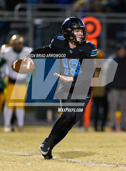 Thumbnail 1 in Crest @ Oak Grove (NCHSAA 3A Round 2) photogallery.