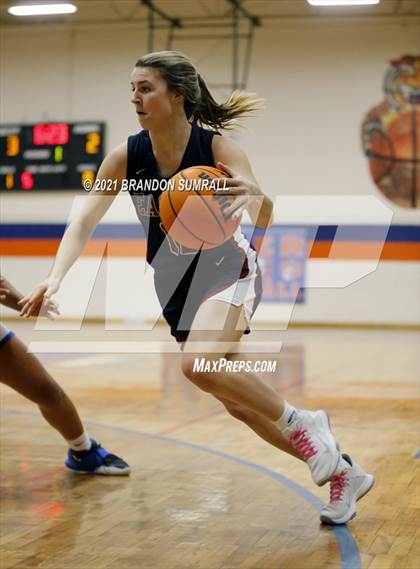 Thumbnail 1 in Montgomery Academy @ Chilton County photogallery.