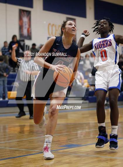 Thumbnail 1 in Montgomery Academy @ Chilton County photogallery.