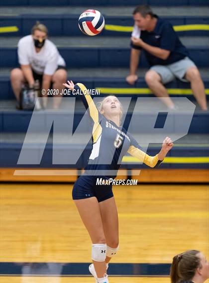 Thumbnail 1 in Stephenville vs Marion photogallery.
