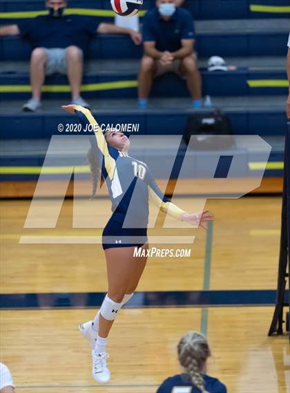Thumbnail 1 in Stephenville vs Marion photogallery.