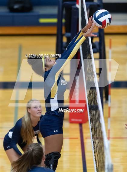 Thumbnail 2 in Stephenville vs Marion photogallery.