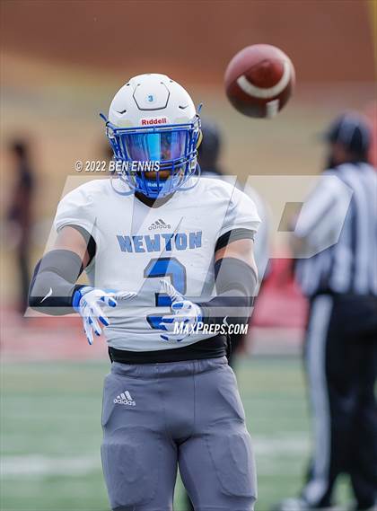 Thumbnail 2 in Newton @ Dutchtown (Scrimmage) photogallery.