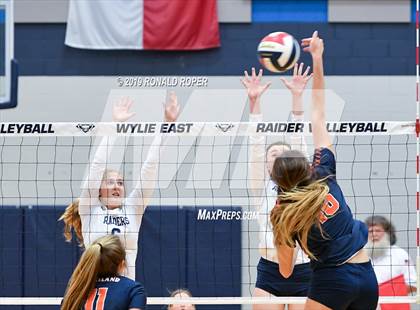 Thumbnail 3 in Wakeland @ Wylie East photogallery.