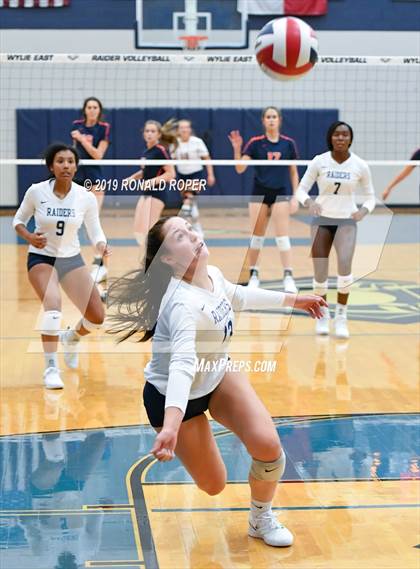 Thumbnail 3 in Wakeland @ Wylie East photogallery.