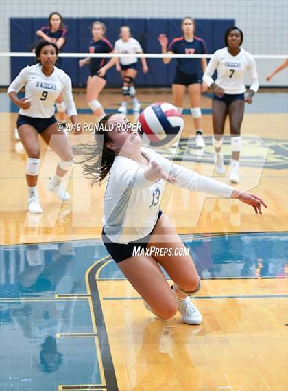 Thumbnail 1 in Wakeland @ Wylie East photogallery.