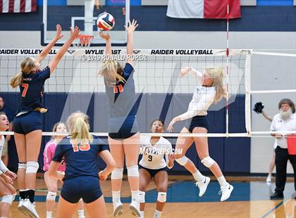 Thumbnail 2 in Wakeland @ Wylie East photogallery.