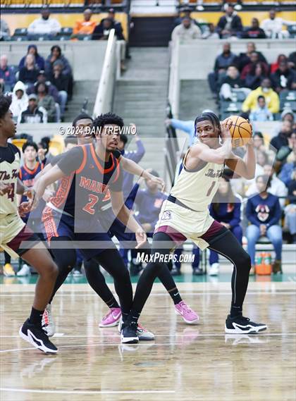 Thumbnail 3 in King's Fork vs. Maury (VHSL 5B Semifinal) photogallery.