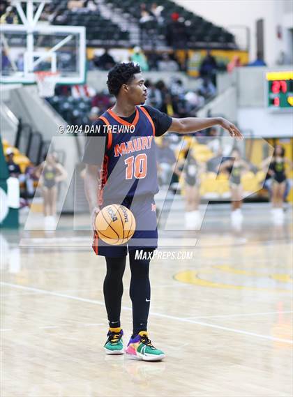 Thumbnail 1 in King's Fork vs. Maury (VHSL 5B Semifinal) photogallery.