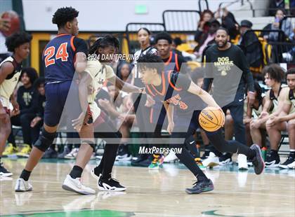 Thumbnail 1 in King's Fork vs. Maury (VHSL 5B Semifinal) photogallery.