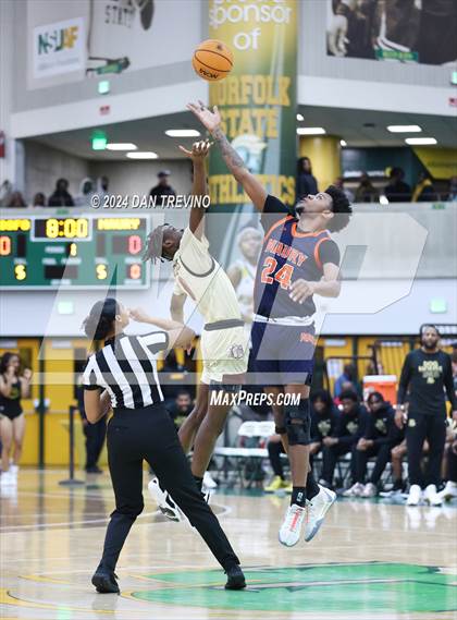 Thumbnail 3 in King's Fork vs. Maury (VHSL 5B Semifinal) photogallery.