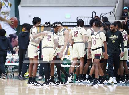 Thumbnail 1 in King's Fork vs. Maury (VHSL 5B Semifinal) photogallery.