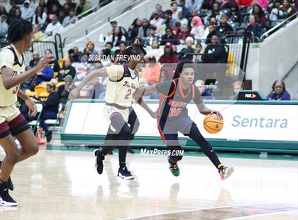 Thumbnail 2 in King's Fork vs. Maury (VHSL 5B Semifinal) photogallery.