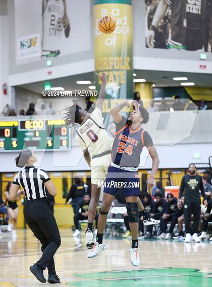 Thumbnail 2 in King's Fork vs. Maury (VHSL 5B Semifinal) photogallery.