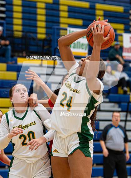 Thumbnail 2 in Valencia @ Los Alamos (Bobby Rodriguez Capital City Tournament ) photogallery.