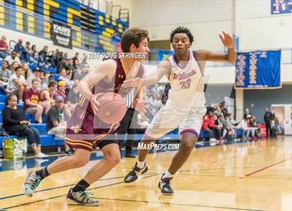 Thumbnail 1 in Las Lomas vs. St. Ignatius (NorCal Tip Off Classic) photogallery.