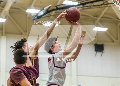 Thumbnail 2 in Las Lomas vs. St. Ignatius (NorCal Tip Off Classic) photogallery.