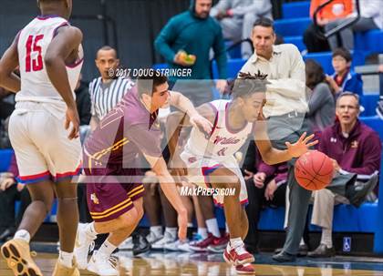 Thumbnail 1 in Las Lomas vs. St. Ignatius (NorCal Tip Off Classic) photogallery.