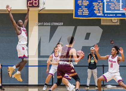 Thumbnail 1 in Las Lomas vs. St. Ignatius (NorCal Tip Off Classic) photogallery.