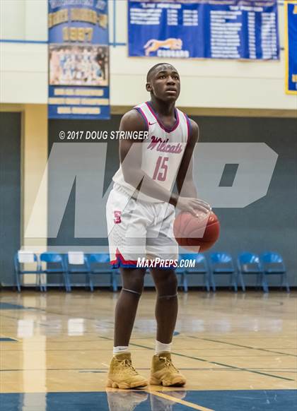 Thumbnail 1 in Las Lomas vs. St. Ignatius (NorCal Tip Off Classic) photogallery.