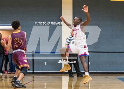 Thumbnail 1 in Las Lomas vs. St. Ignatius (NorCal Tip Off Classic) photogallery.