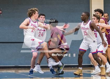 Thumbnail 3 in Las Lomas vs. St. Ignatius (NorCal Tip Off Classic) photogallery.