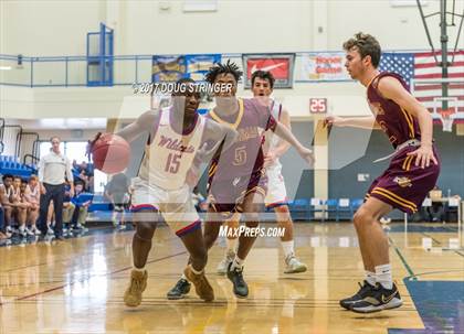 Thumbnail 2 in Las Lomas vs. St. Ignatius (NorCal Tip Off Classic) photogallery.
