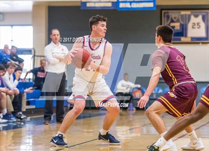 Thumbnail 1 in Las Lomas vs. St. Ignatius (NorCal Tip Off Classic) photogallery.