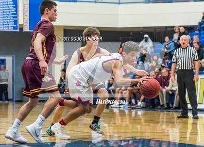 Thumbnail 3 in Las Lomas vs. St. Ignatius (NorCal Tip Off Classic) photogallery.