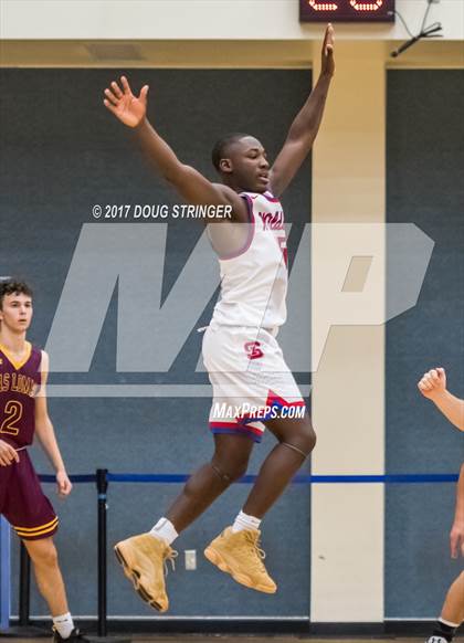 Thumbnail 2 in Las Lomas vs. St. Ignatius (NorCal Tip Off Classic) photogallery.