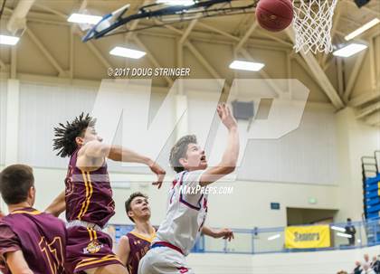 Thumbnail 3 in Las Lomas vs. St. Ignatius (NorCal Tip Off Classic) photogallery.