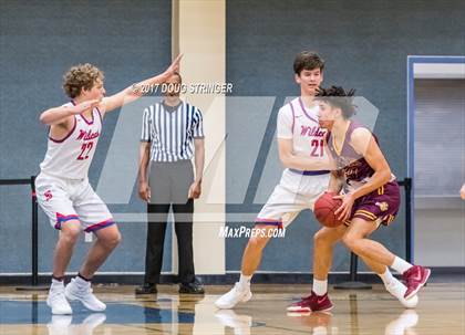 Thumbnail 1 in Las Lomas vs. St. Ignatius (NorCal Tip Off Classic) photogallery.