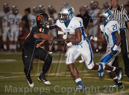 Thumbnail 3 in Eastlake @ Escondido photogallery.