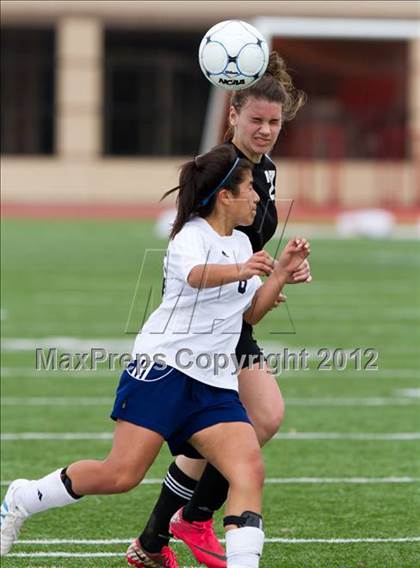 Thumbnail 1 in Alief Elsik vs Clear Brook (I-10 Shootout) photogallery.