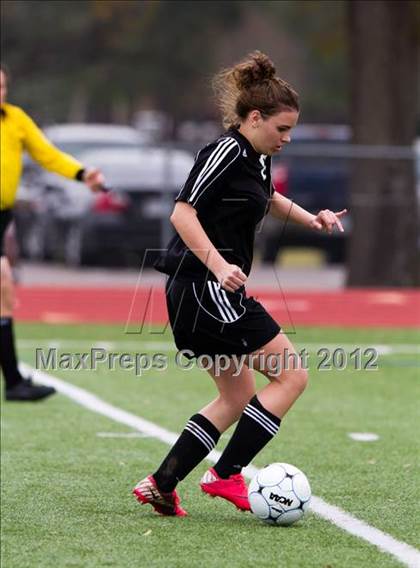 Thumbnail 3 in Alief Elsik vs Clear Brook (I-10 Shootout) photogallery.