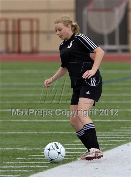 Thumbnail 1 in Alief Elsik vs Clear Brook (I-10 Shootout) photogallery.