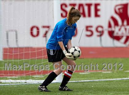 Thumbnail 3 in Alief Elsik vs Clear Brook (I-10 Shootout) photogallery.