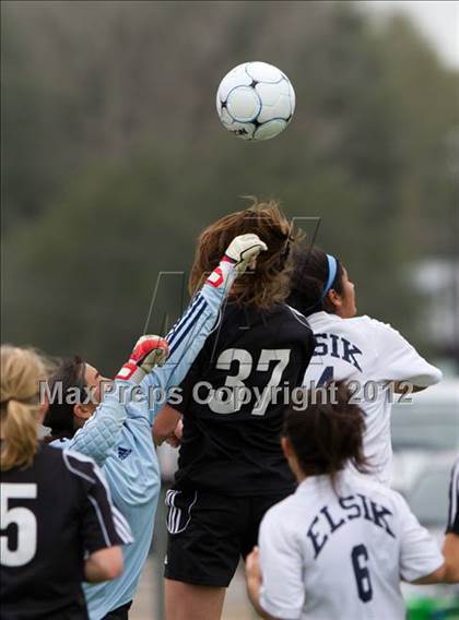 Thumbnail 2 in Alief Elsik vs Clear Brook (I-10 Shootout) photogallery.