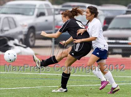 Thumbnail 1 in Alief Elsik vs Clear Brook (I-10 Shootout) photogallery.