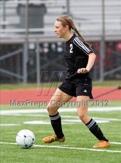 Thumbnail 3 in Alief Elsik vs Clear Brook (I-10 Shootout) photogallery.