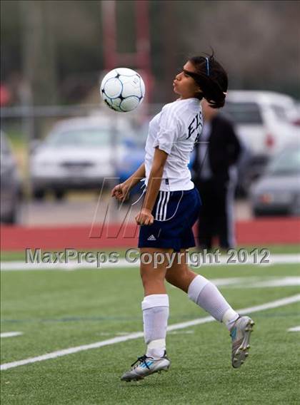 Thumbnail 3 in Alief Elsik vs Clear Brook (I-10 Shootout) photogallery.