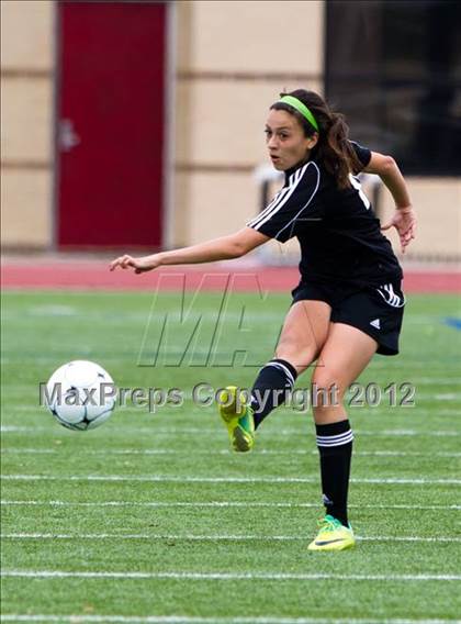 Thumbnail 1 in Alief Elsik vs Clear Brook (I-10 Shootout) photogallery.