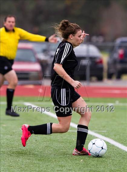 Thumbnail 2 in Alief Elsik vs Clear Brook (I-10 Shootout) photogallery.