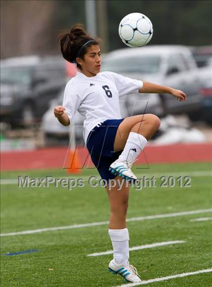 Thumbnail 3 in Alief Elsik vs Clear Brook (I-10 Shootout) photogallery.