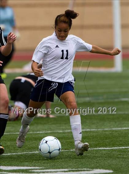 Thumbnail 2 in Alief Elsik vs Clear Brook (I-10 Shootout) photogallery.