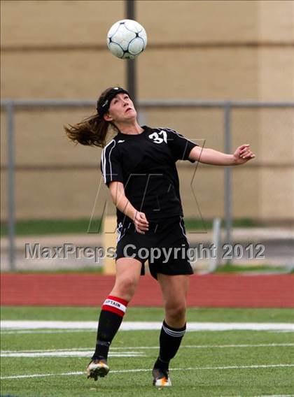 Thumbnail 2 in Alief Elsik vs Clear Brook (I-10 Shootout) photogallery.