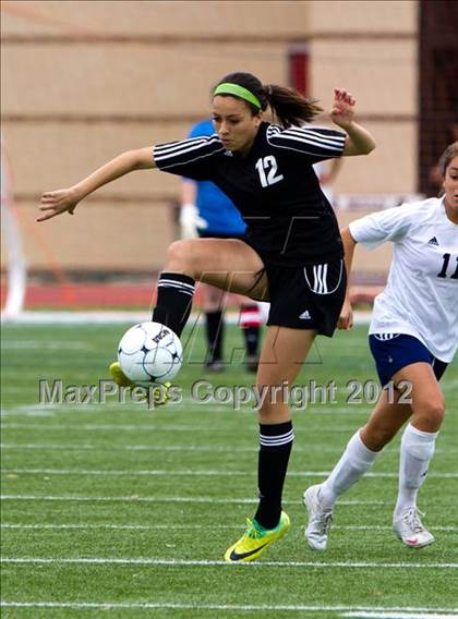 Thumbnail 2 in Alief Elsik vs Clear Brook (I-10 Shootout) photogallery.