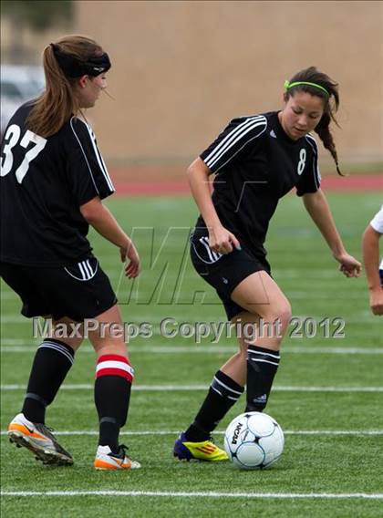 Thumbnail 1 in Alief Elsik vs Clear Brook (I-10 Shootout) photogallery.