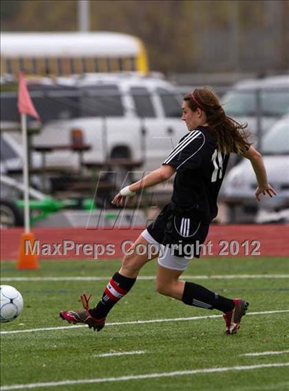 Thumbnail 2 in Alief Elsik vs Clear Brook (I-10 Shootout) photogallery.